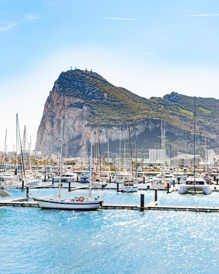 Appartement Practico A 5 Min Andando De Gibraltar Y El Centro, Frente Al Mar *